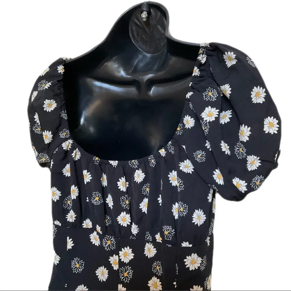 BP Ditsy Floral Tie Front Minidress | Size Medium | Black | NWOT - Picture 3 of 5